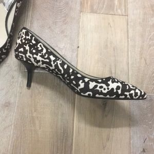 Michael Kors calfskin kitten heels